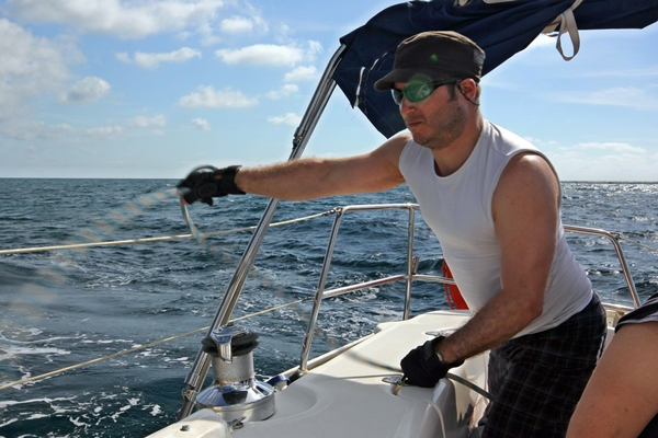 Skipper Arbeit auf der Yacht